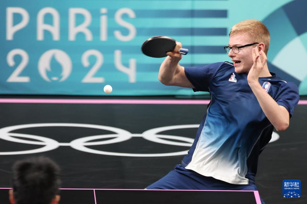 的篮板保护 的篮板保护